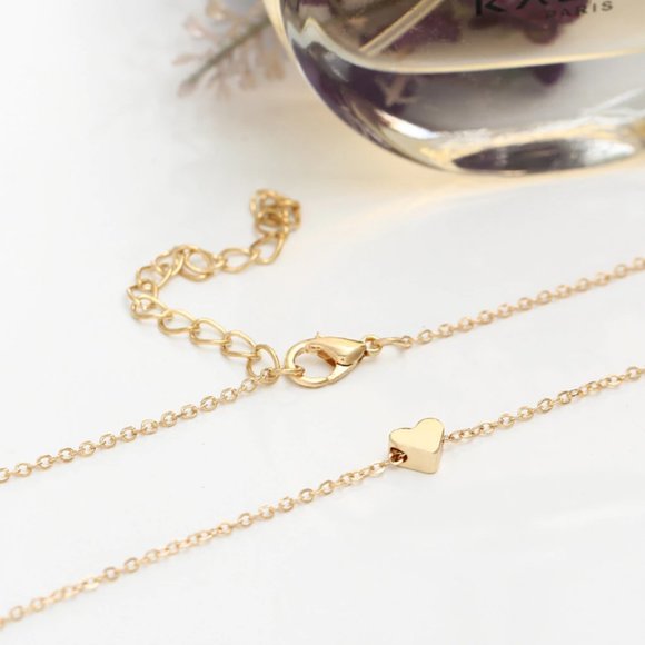 2/$25๐ LOVE ME Dainty Heart Choker - Picture 3 of 5